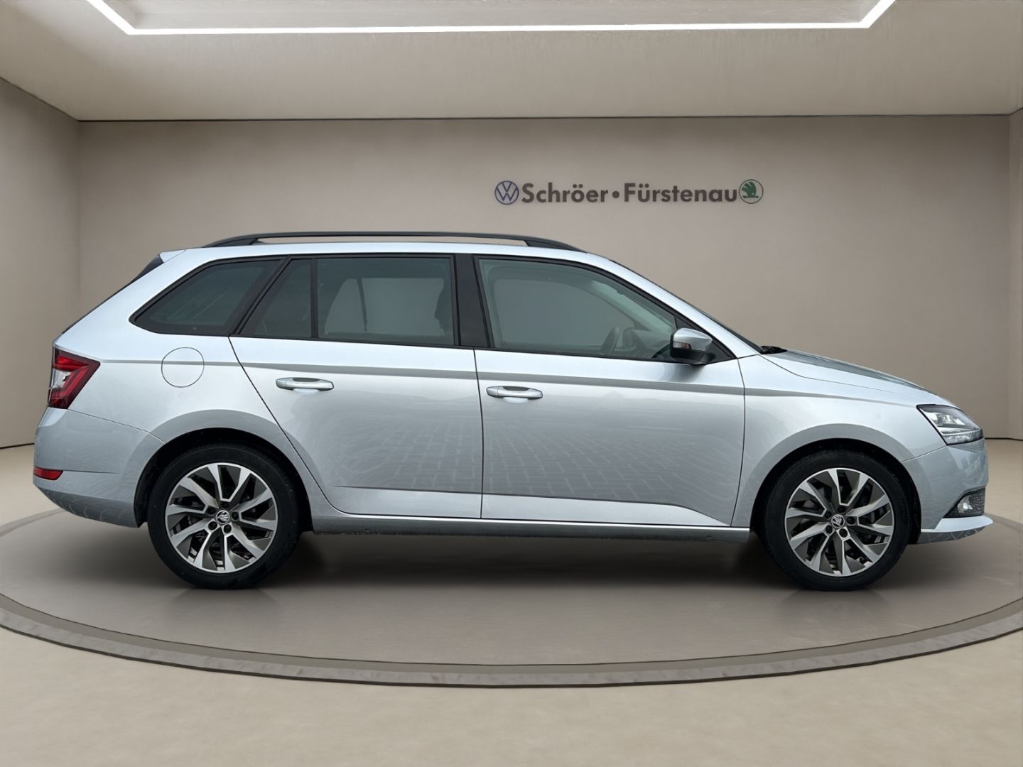 Skoda Fabia Combi 1.0 TSI ''Best of'' DSG/Automatic - Samsaru's Car Outlet