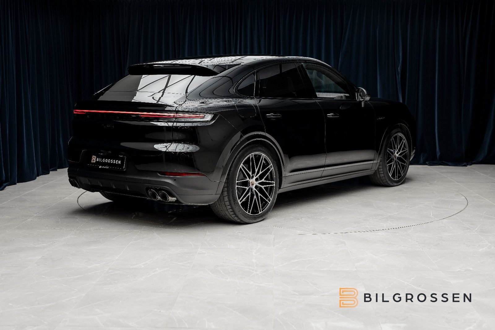 Porsche Cayenne Coupe E-Hybrid Pano Bose AirSusp