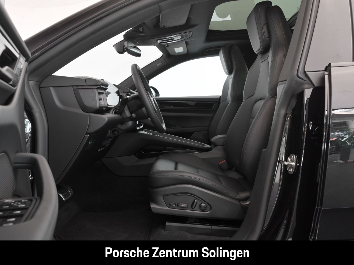 Porsche Macan 4S - Samsaru's Car Outlet