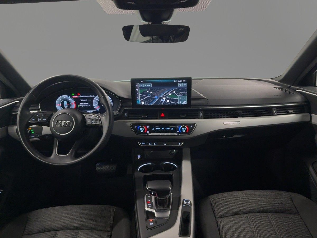Audi A4 Limousine Advanced 40 TDI qu.S tr. AHK RFK