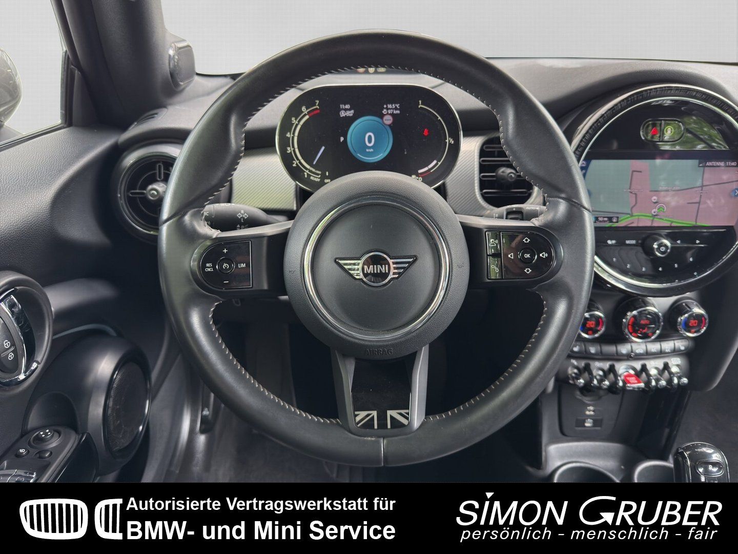 MINI Cabrio Cooper Premium+ - Samsaru's Car Outlet