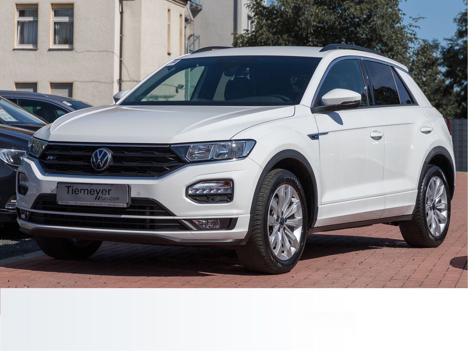 Volkswagen T-Roc 2.0 TSI DSG 4M R-LINE - Samsaru's Car Outlet