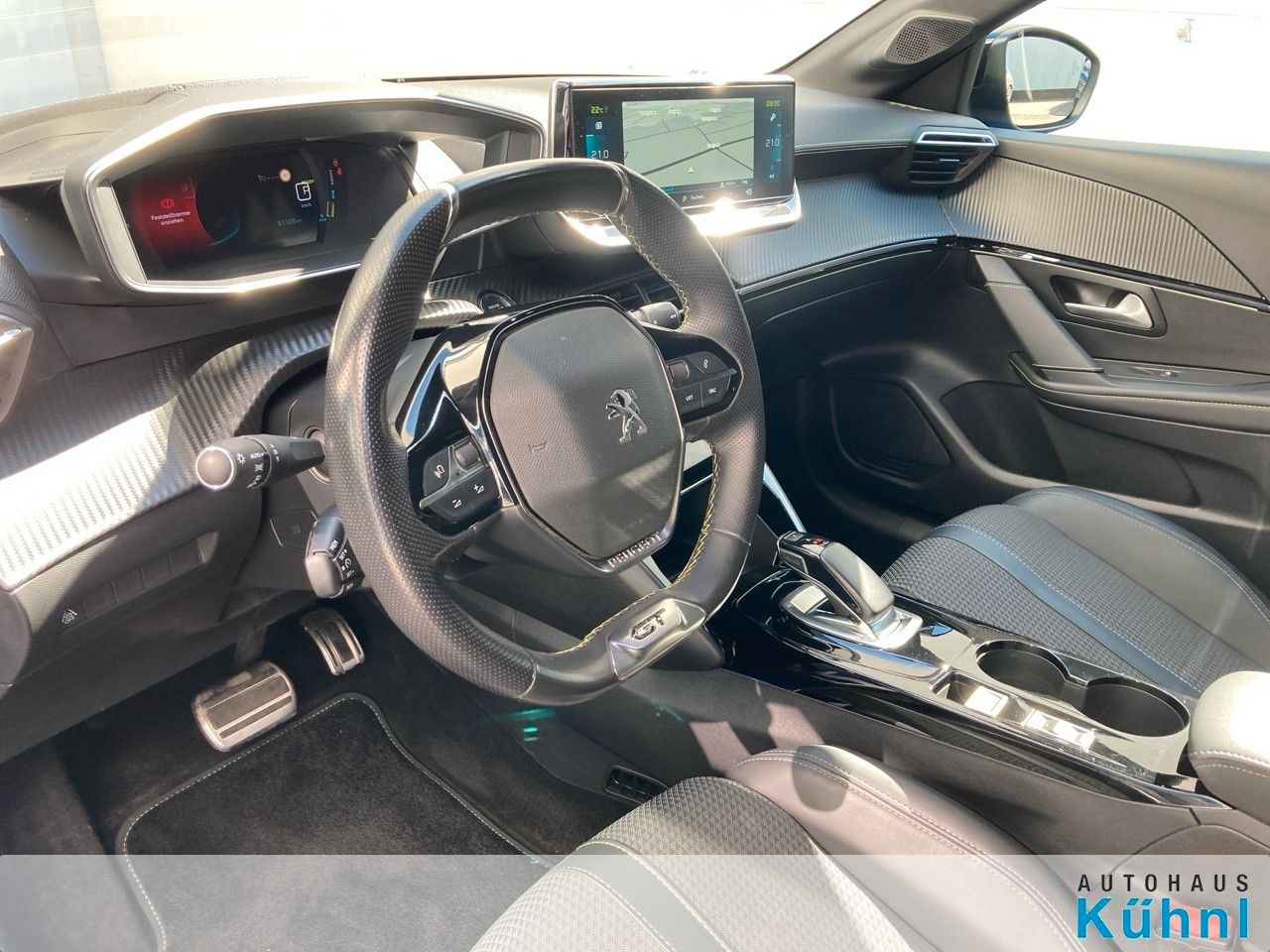 Peugeot E-208 GT Elektro - Samsaru's Car Outlet