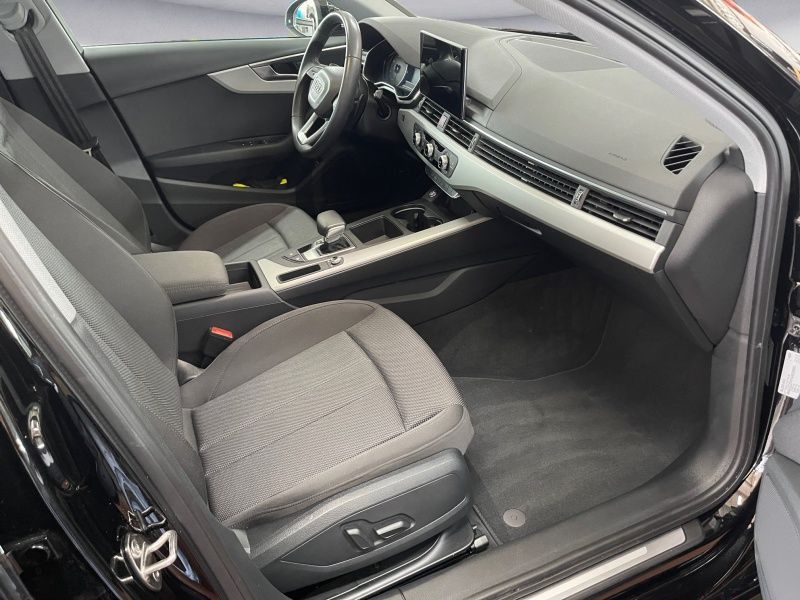 Audi A4 Avant 35 TDI S tronic - Samsaru's Car Outlet