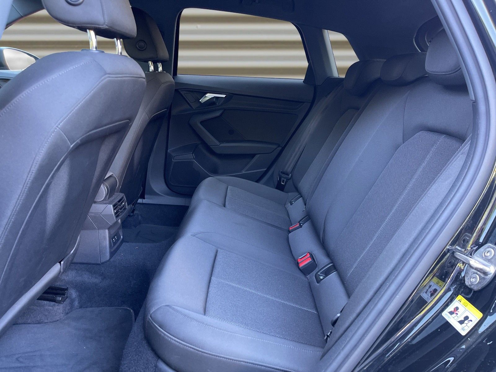 Audi A3 35 TDI advanced S tronic Navi+LED+SHZ+R-Kam+A