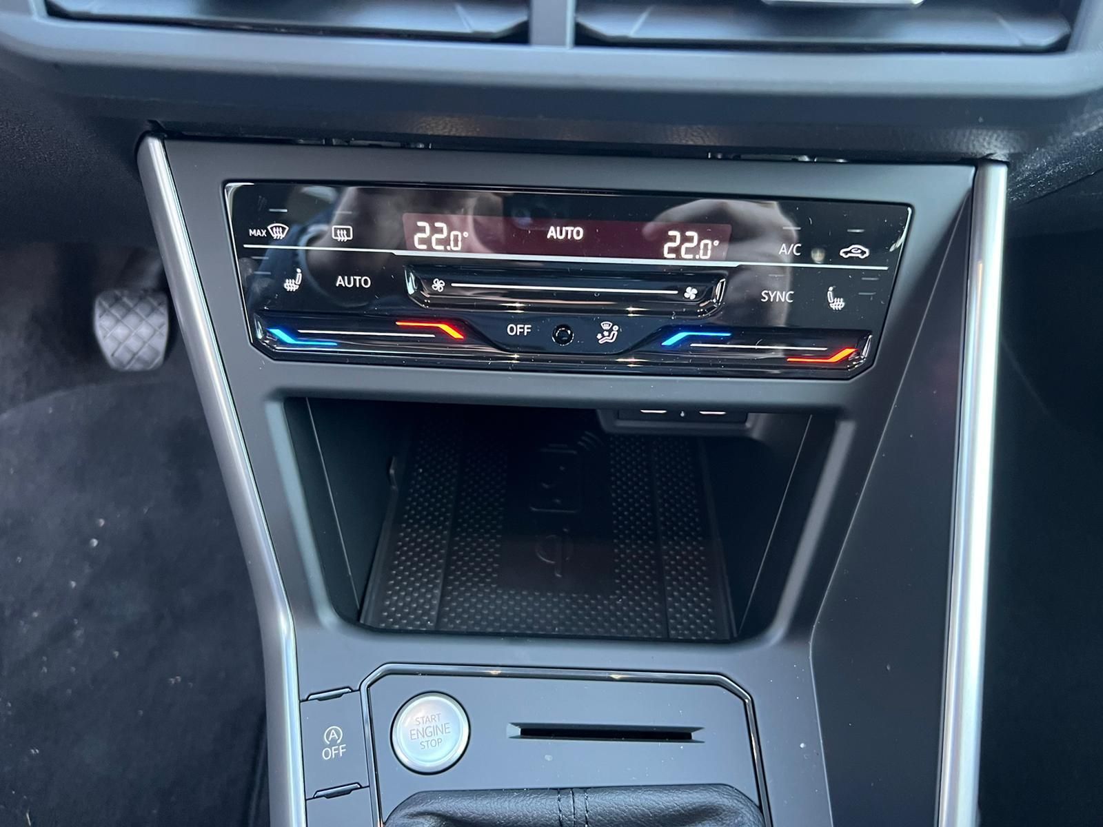 Volkswagen Taigo 1.0 TSI Life - Samsaru's Car Outlet