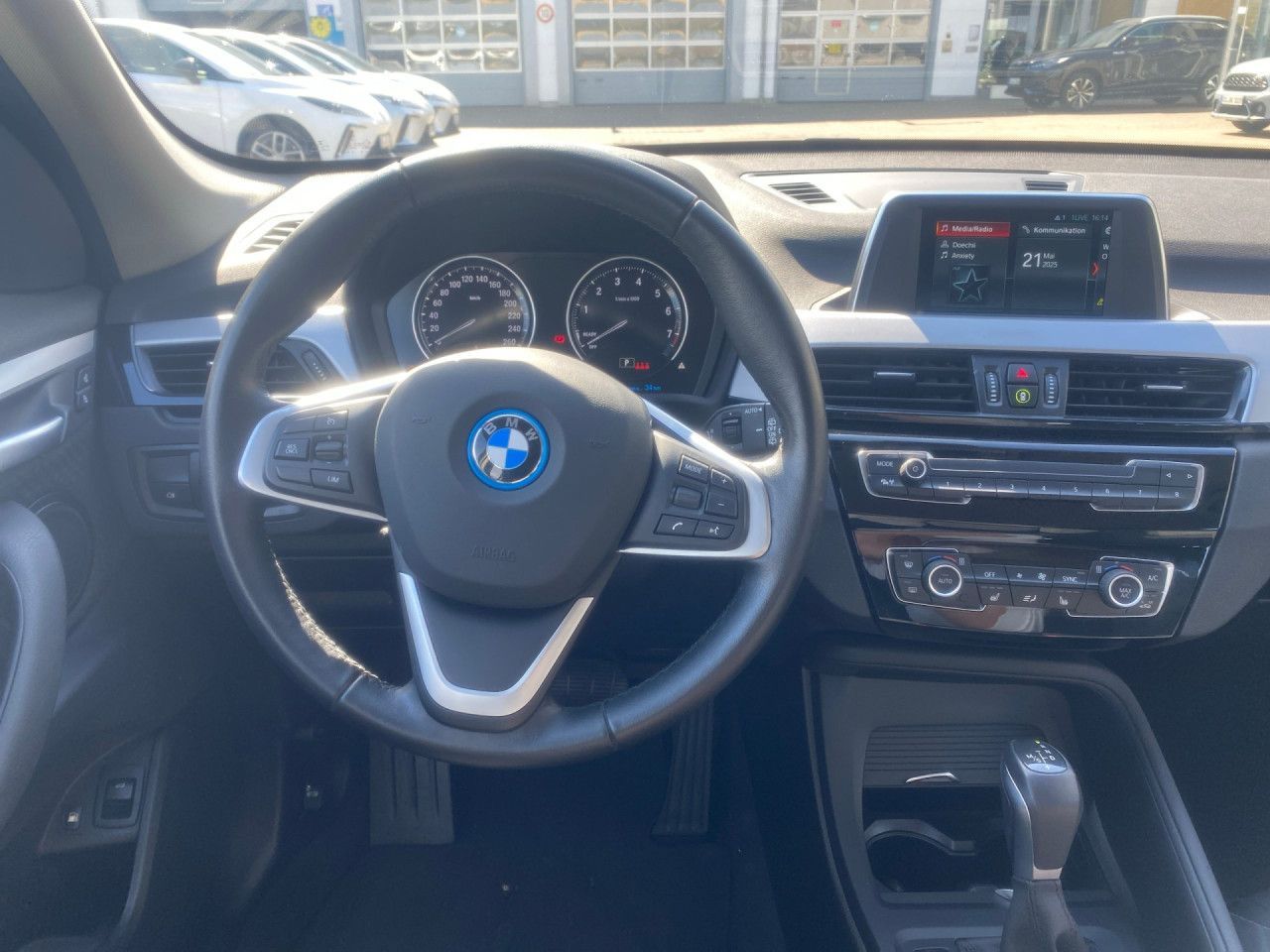 BMW X1 xDr25e Advantage - Samsaru's Car Outlet