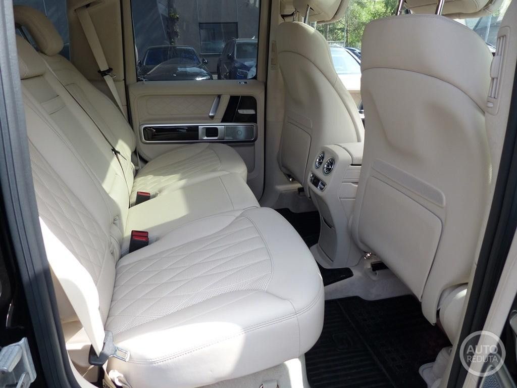 Mercedes-Benz G -Modell G 400 d - Samsaru's Car Outlet