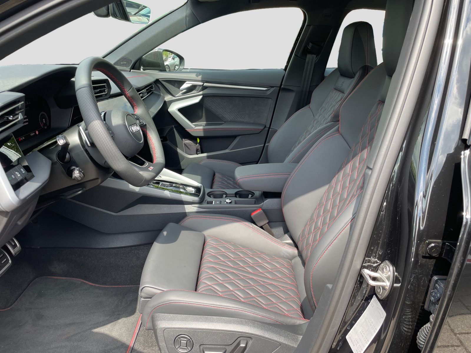 Audi A3 Limousine TDI S tronic S line SONOS Matrix