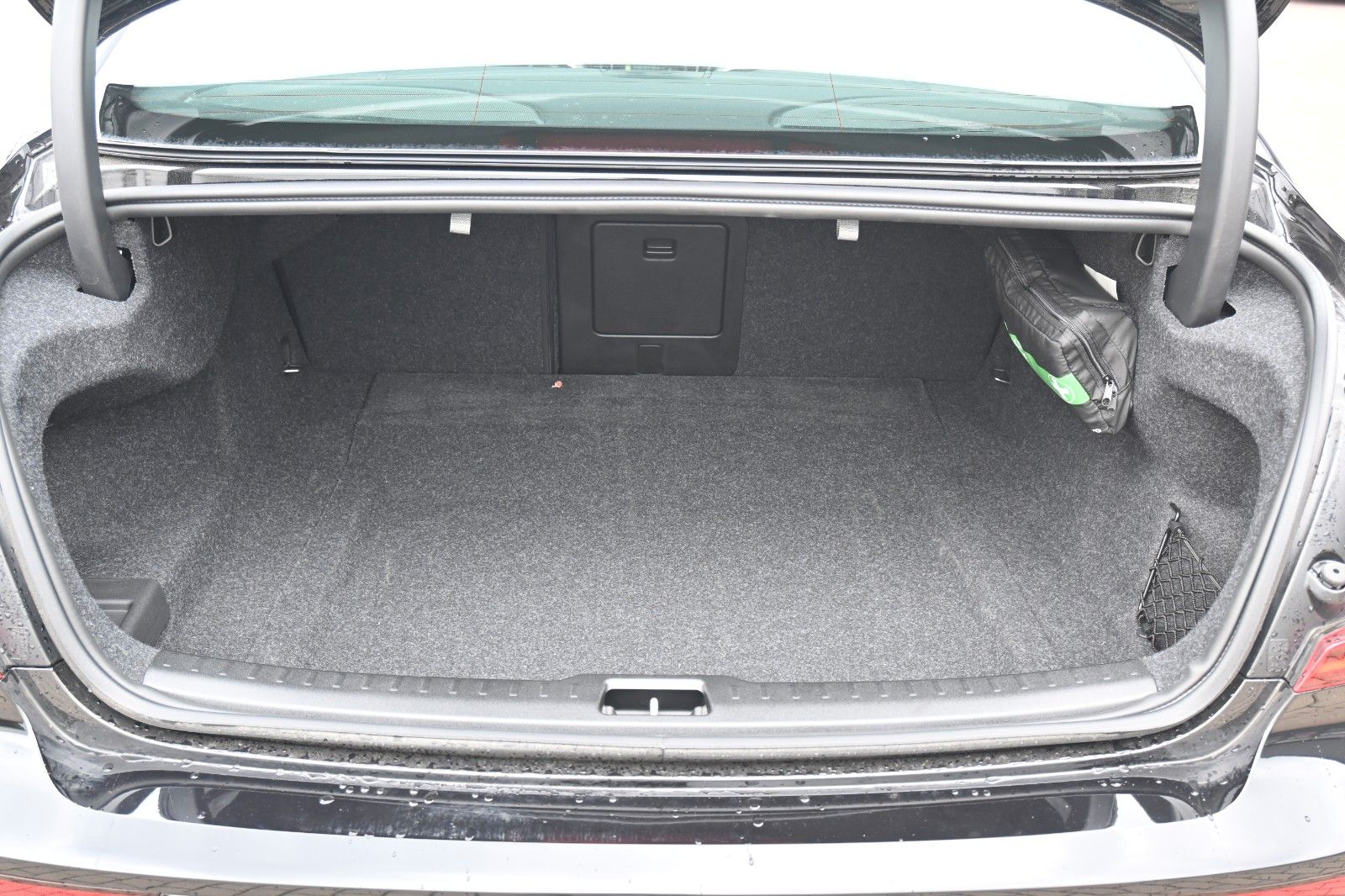 Volvo S60 B4 Benzin Plus Dark'STHZG*360°*PANO*