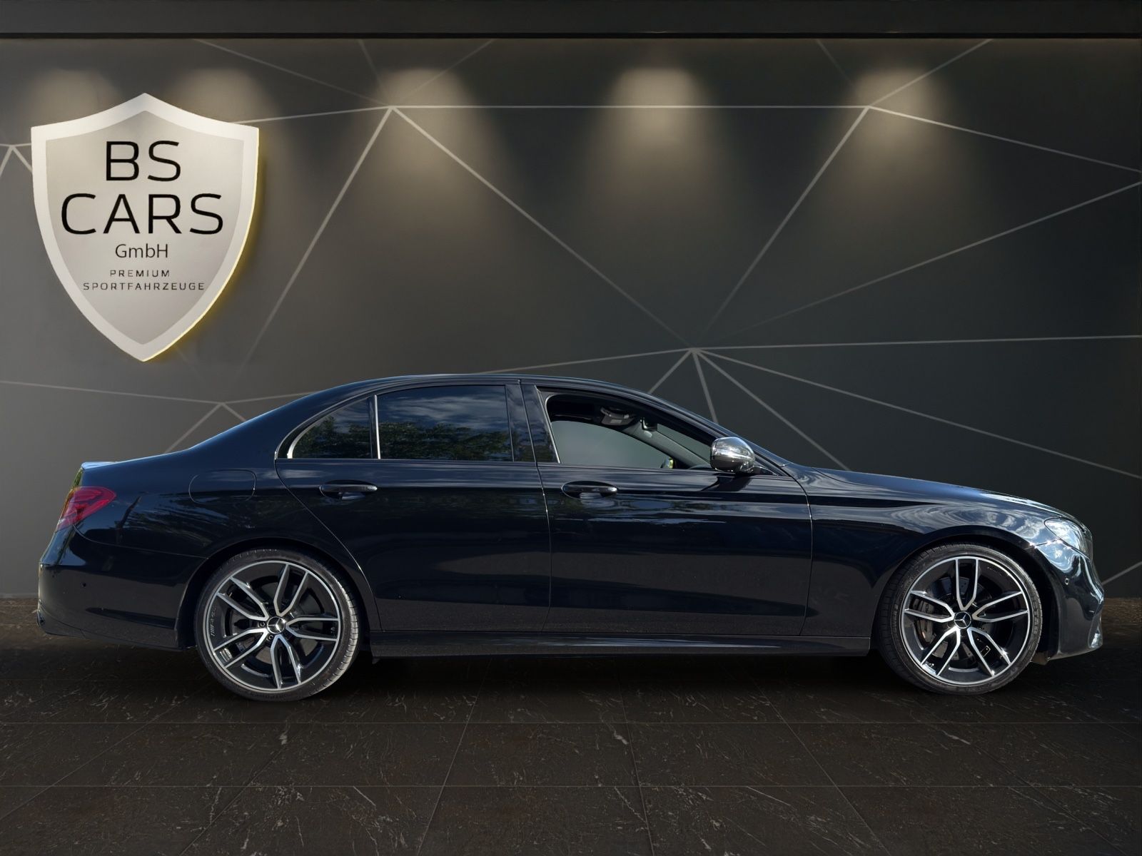 Mercedes-Benz E 53 AMG 4Matic+ AMG Performance - Samsaru's Car Outlet