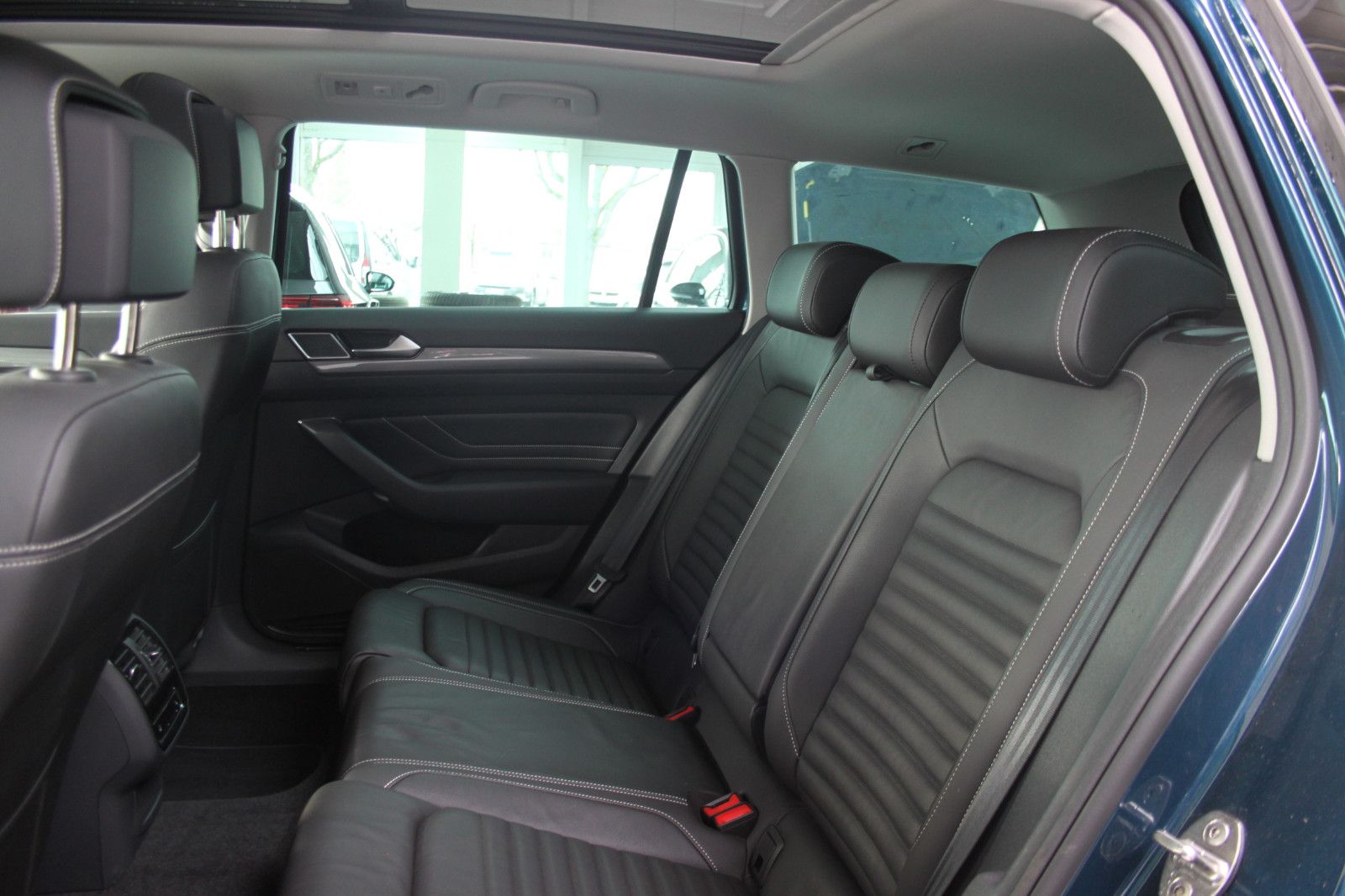 Volkswagen Passat Variant Alltrack/DSG/LEDER/PANO/AHK/IQLED
