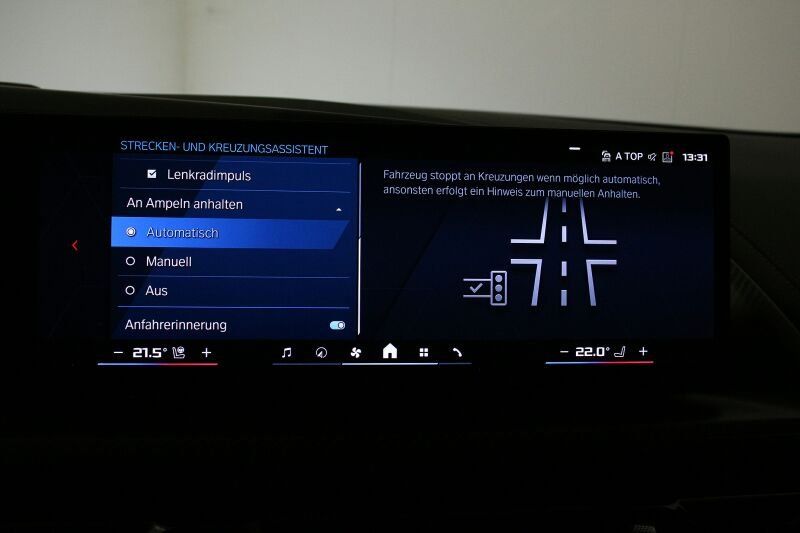 BMW XM 50e NP 152539.- AHK Massage ACC Park+ B&W HuD