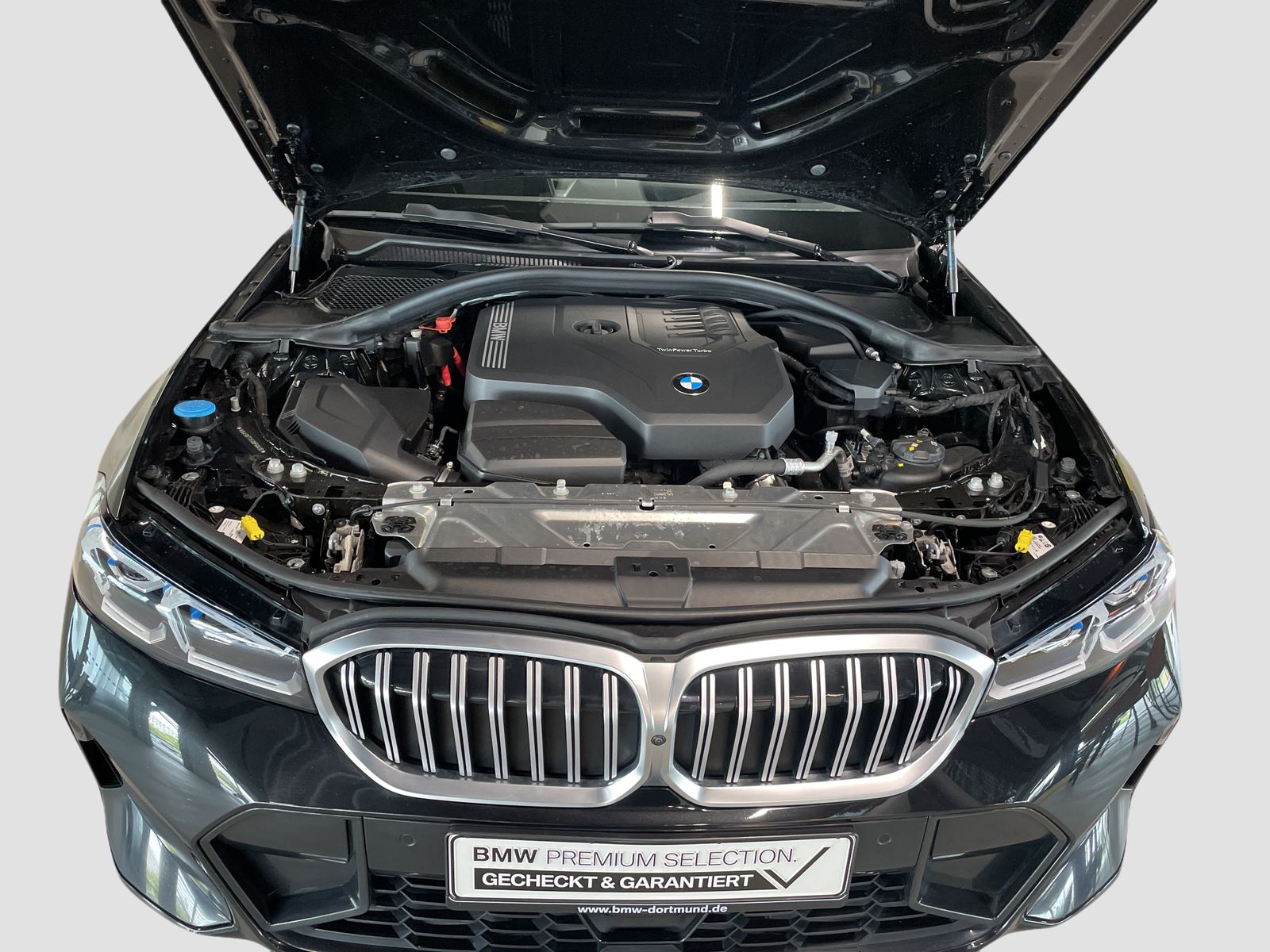 BMW 320i Limousine M Sport LiveCockpitProf Kamera