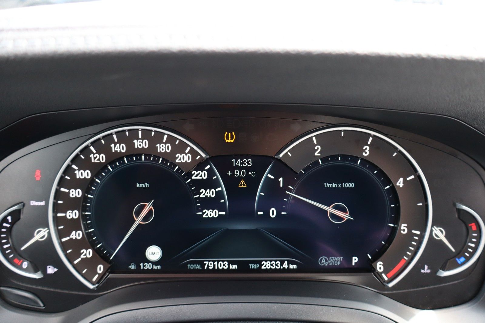 BMW 320 d Luxury Line - Samsaru's Car Outlet