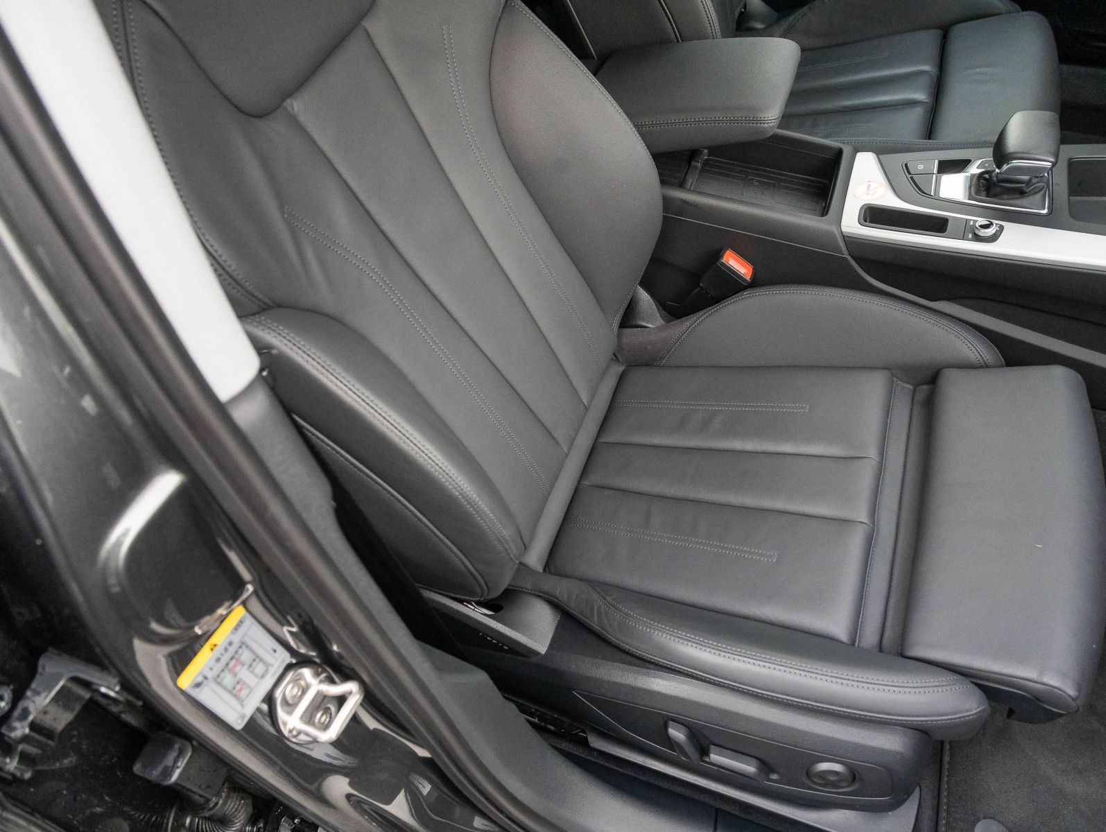 Audi A4 Avant S line 35TDI Stronic - Samsaru's Car Outlet