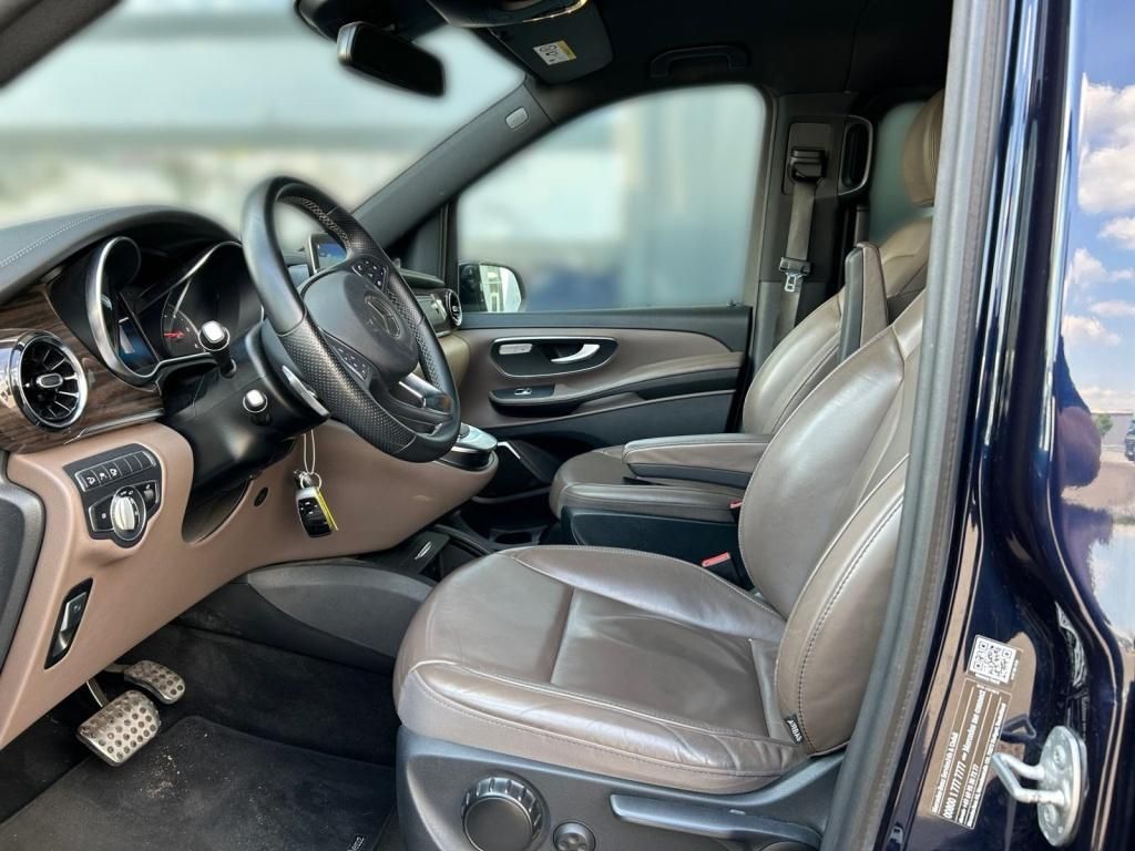Mercedes-Benz V 300 d 4Matic Avantgarde Edition AMG - Samsaru's Car Outlet