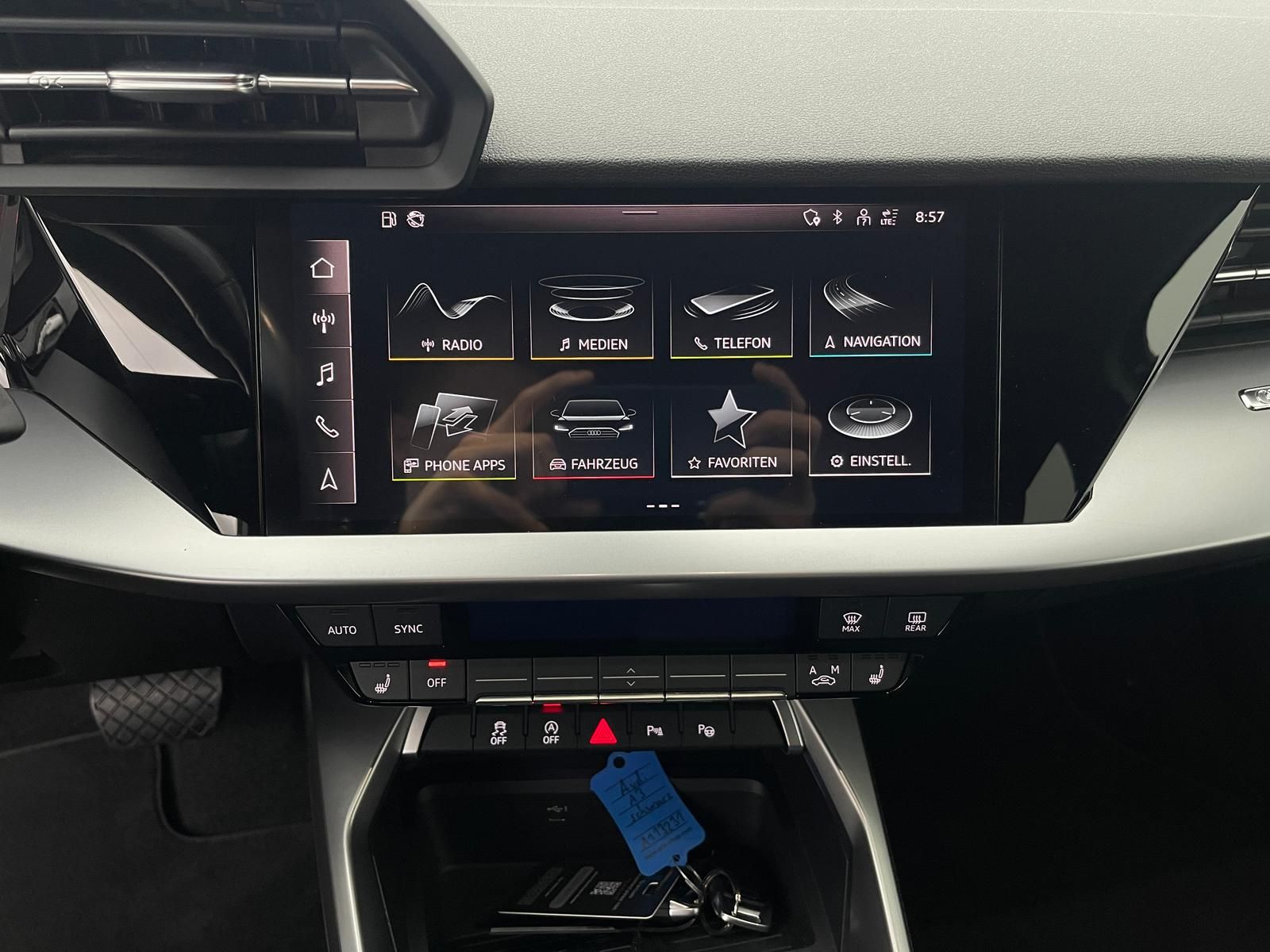 Audi A3 35 TFSI S Line *MATRIX*TEMP*B&O*KEYLESS*KAM*