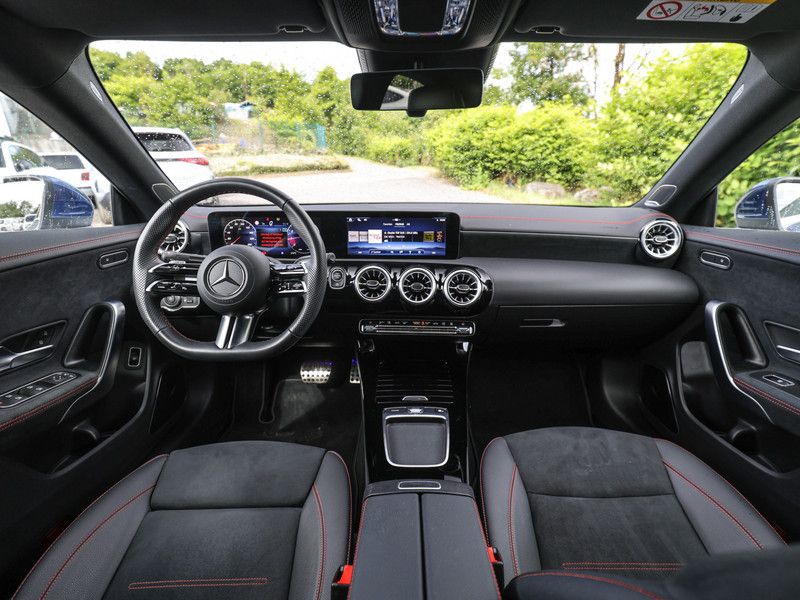 Mercedes-Benz CLA 250 4M Coupé AMG - Samsaru's Car Outlet