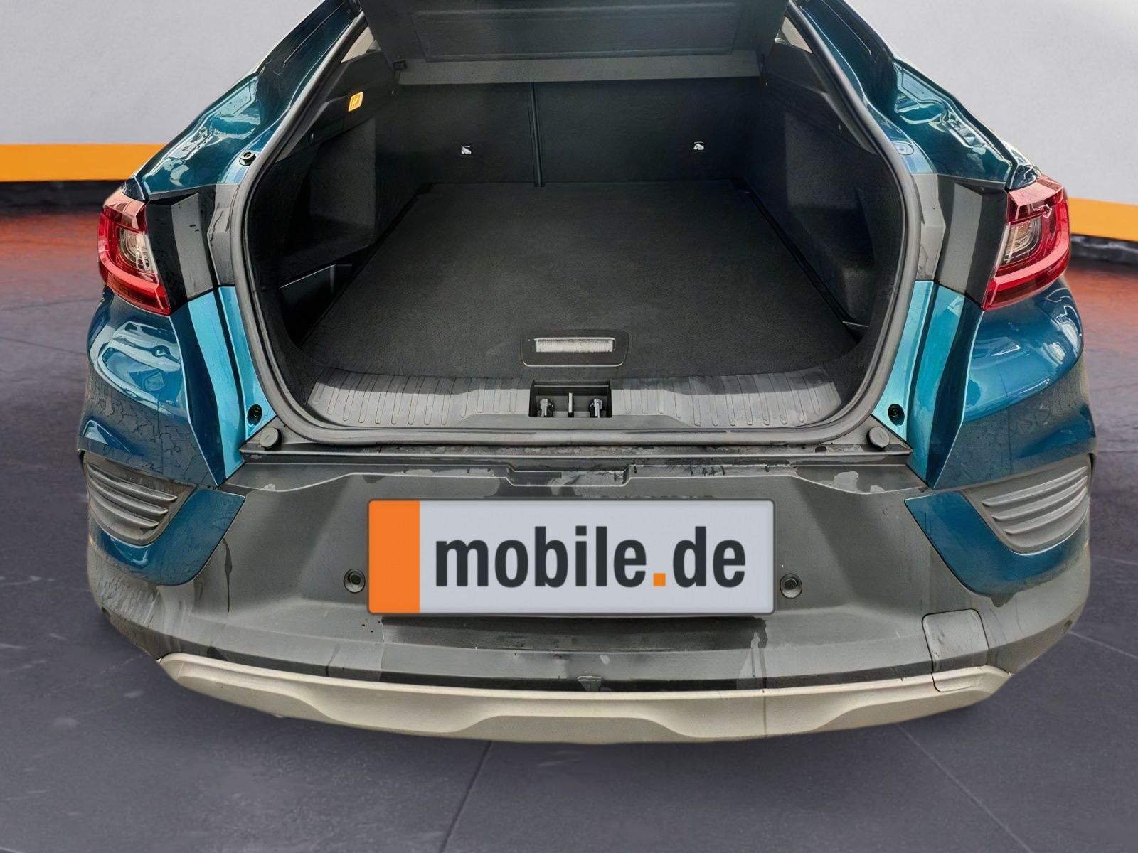 Renault Arkana 1.3 TCe 140 Zen Automatik - Samsaru's Car Outlet