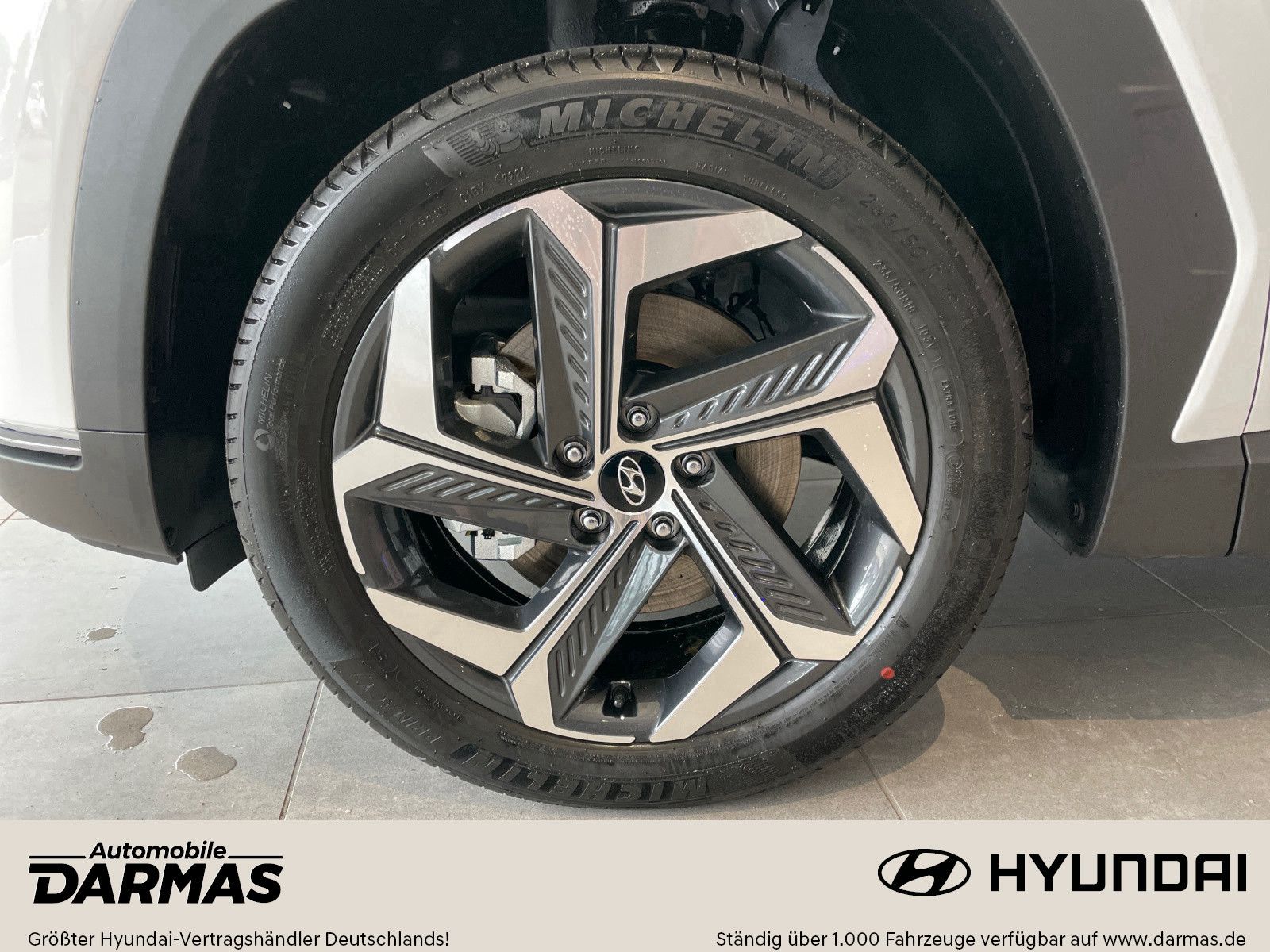 Hyundai Tucson Plug-in-Hybrid 4WD Trend - Samsaru's Car Outlet