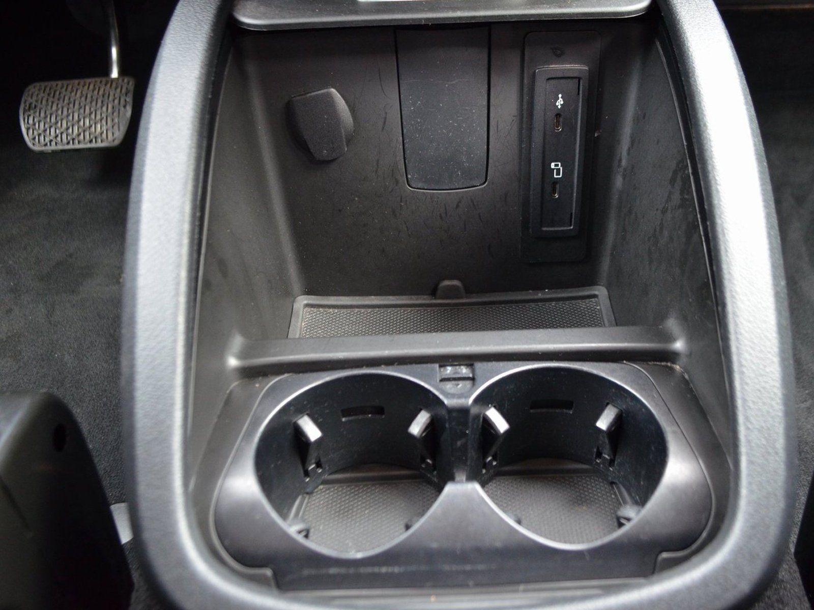 Mercedes-Benz V 220 d 4M EDITION - Samsaru's Car Outlet