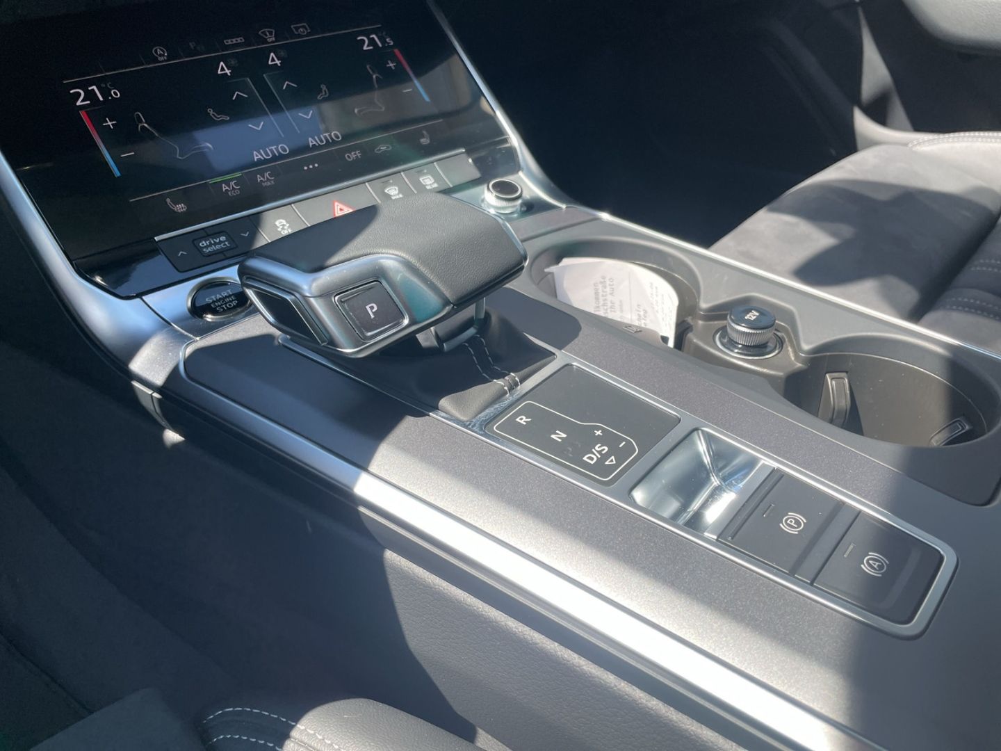 Audi A6 Avant 40 TDI S-Line qu Matrix B&O HuD Kamera