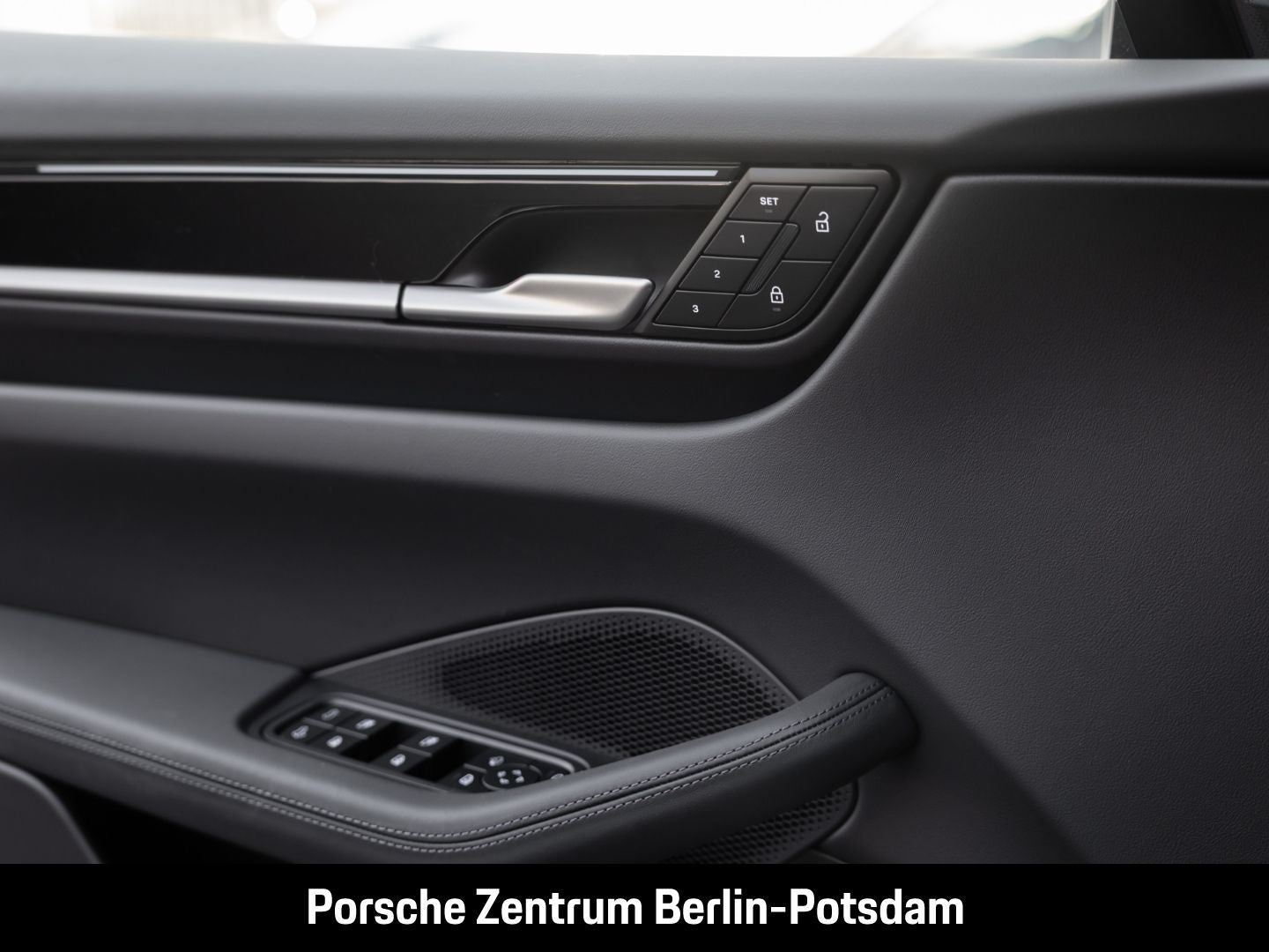 Porsche Macan 4 Abstandstempomat LED-Matrix BOSE Panoram