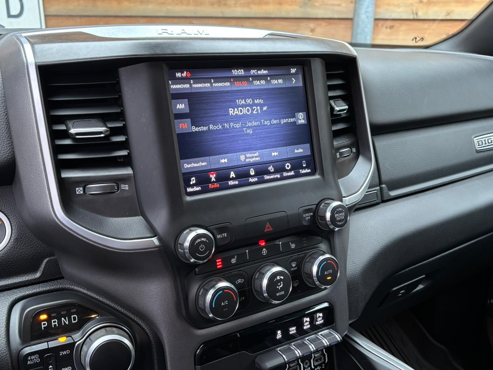Dodge RAM 1500 5,7L Gen5 Hardtop QuadCab Leder