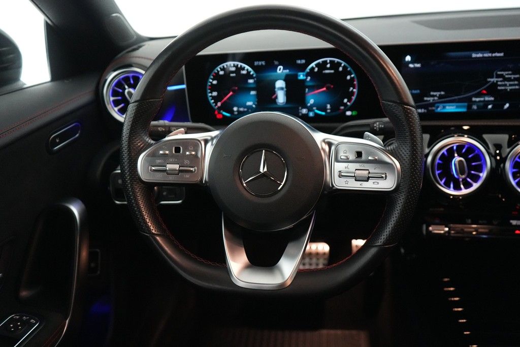 Mercedes-Benz CLA 250 Shooting Brake 4Matic AMG line - Samsaru's Car Outlet