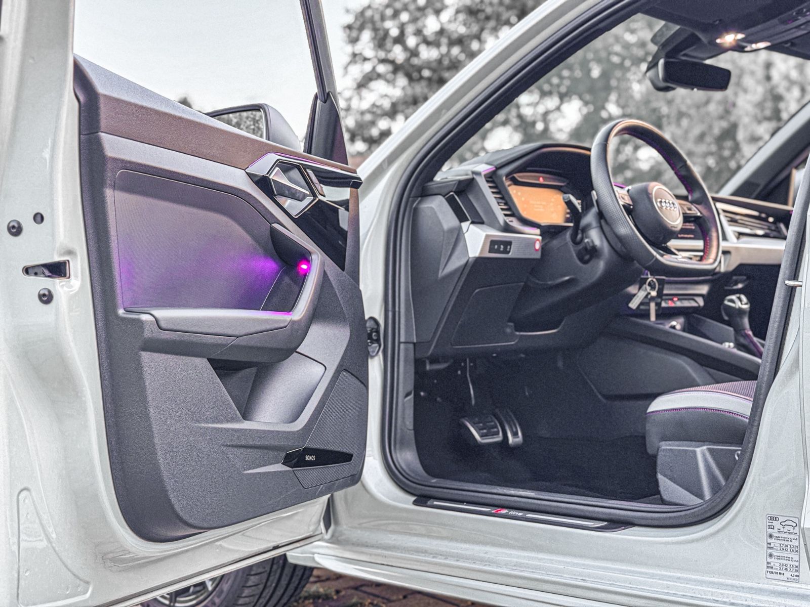 Audi A1 Sportback 40 TFSI S line - Samsaru's Car Outlet