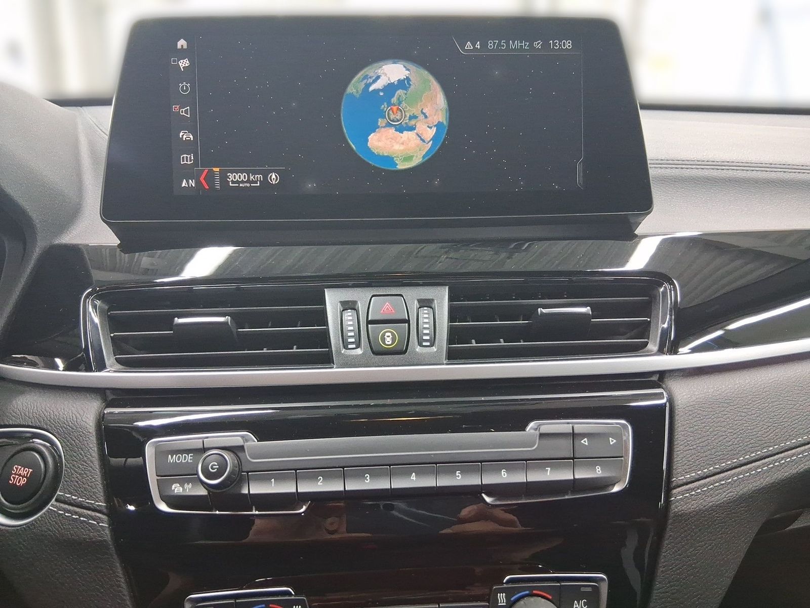 BMW X1 xDrive25e SportLine - Samsaru's Car Outlet