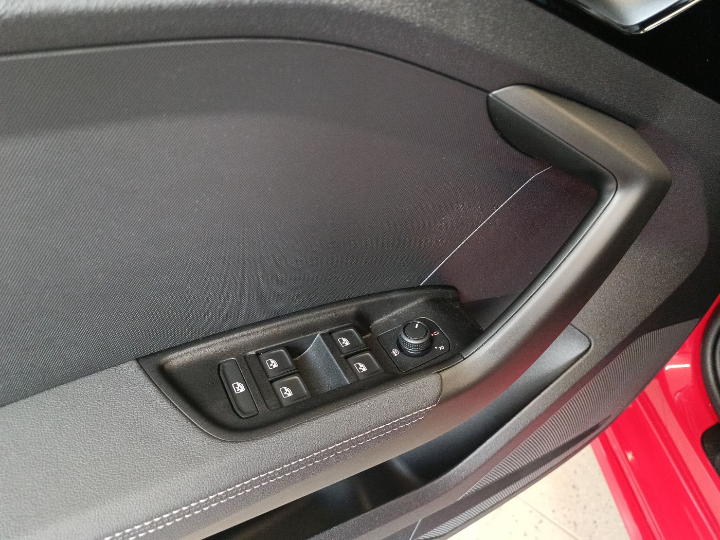 Audi A1 Sportback 30 TFSI S tronic 2x S-Line*LED*LM17