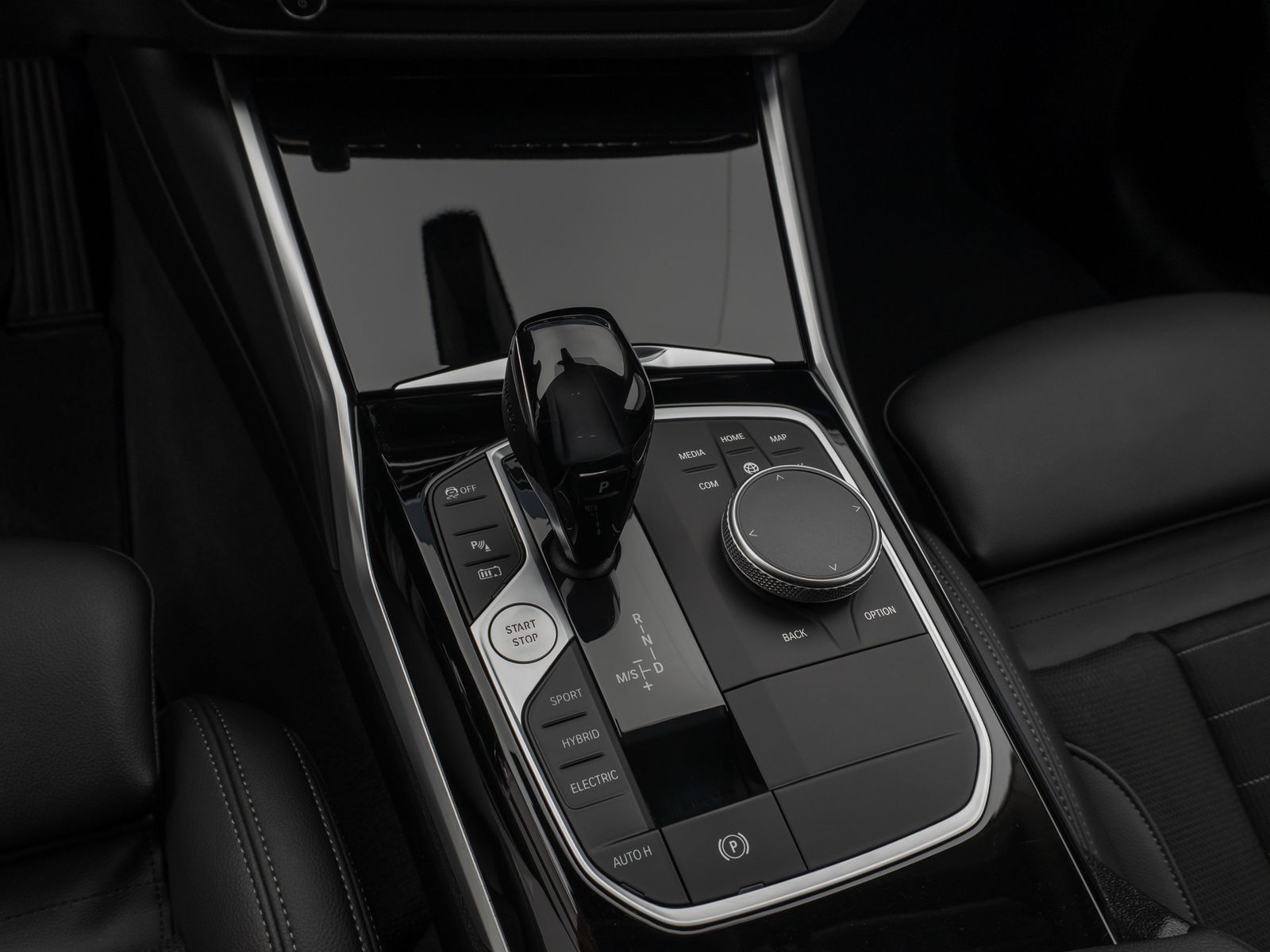 BMW 330e xD Sport Line - Samsaru's Car Outlet