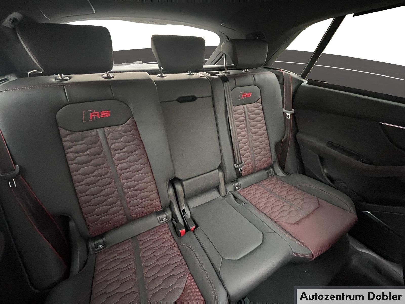 Audi RS Q8 performance (640 PS) AHK,ACC,Keramik,23"