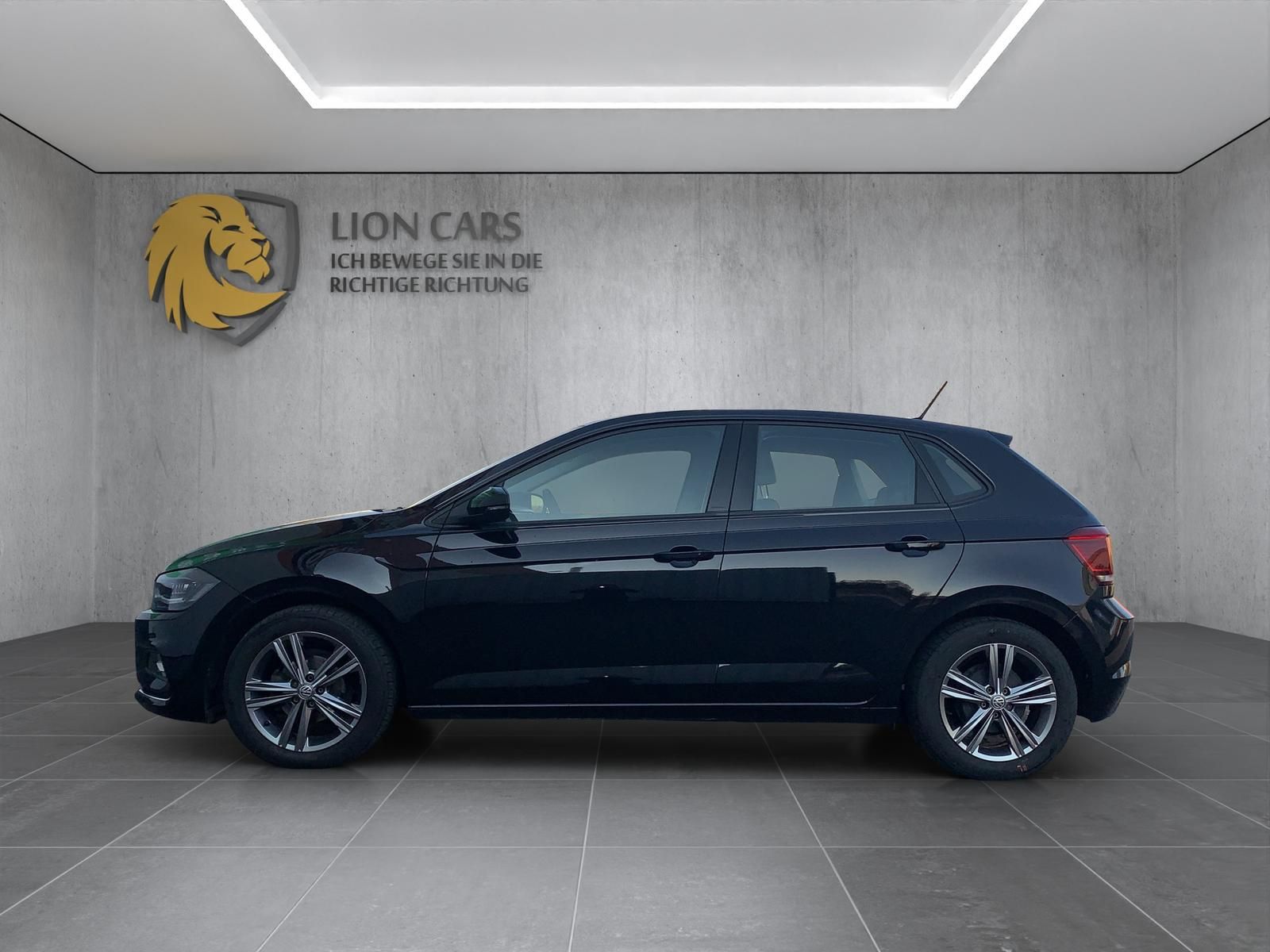 Volkswagen Polo VI HIGHLINE - Samsaru's Car Outlet