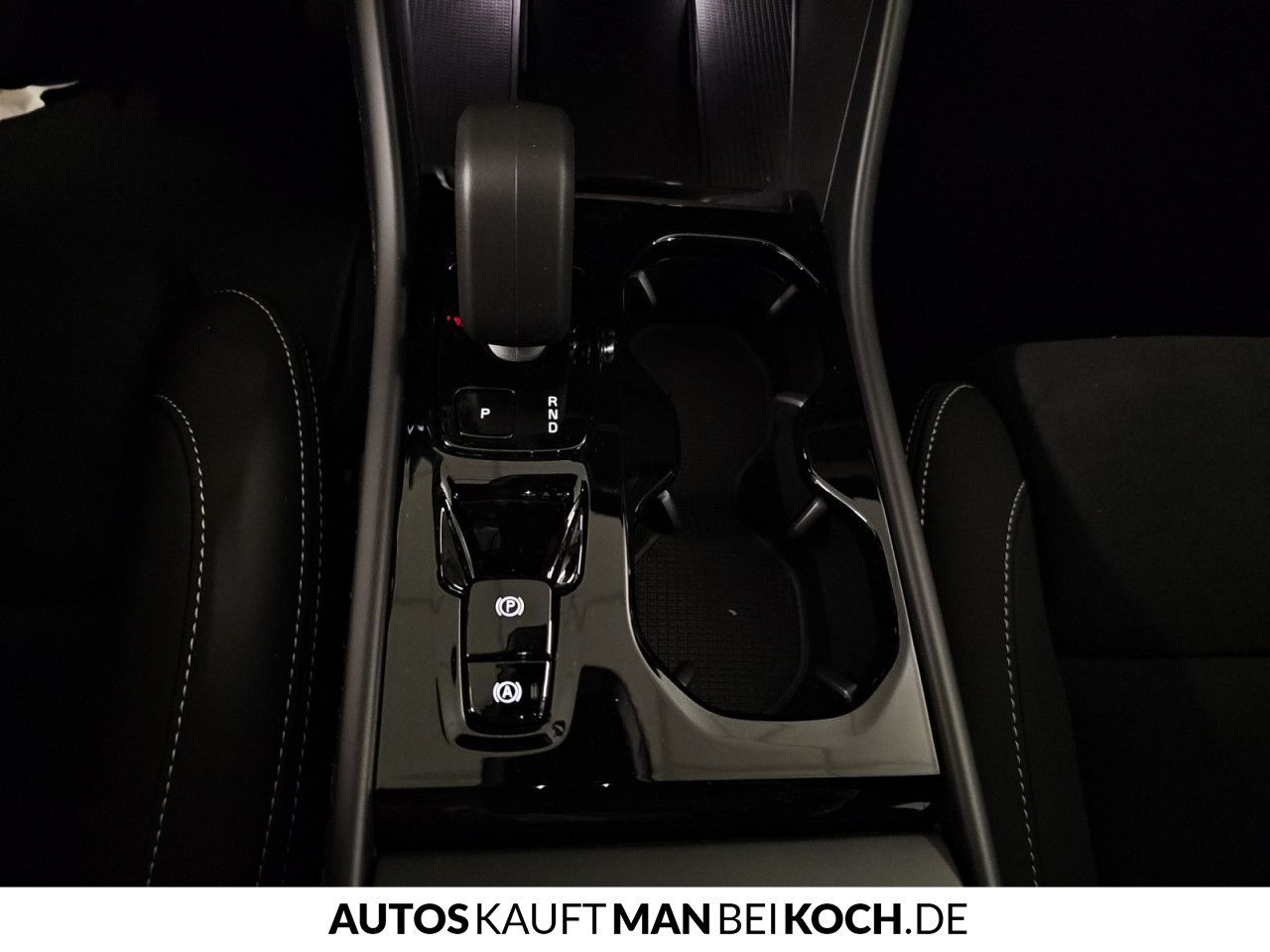 Volvo XC40 Black Edition B4 Mild-Hybrid Benzin Ultra