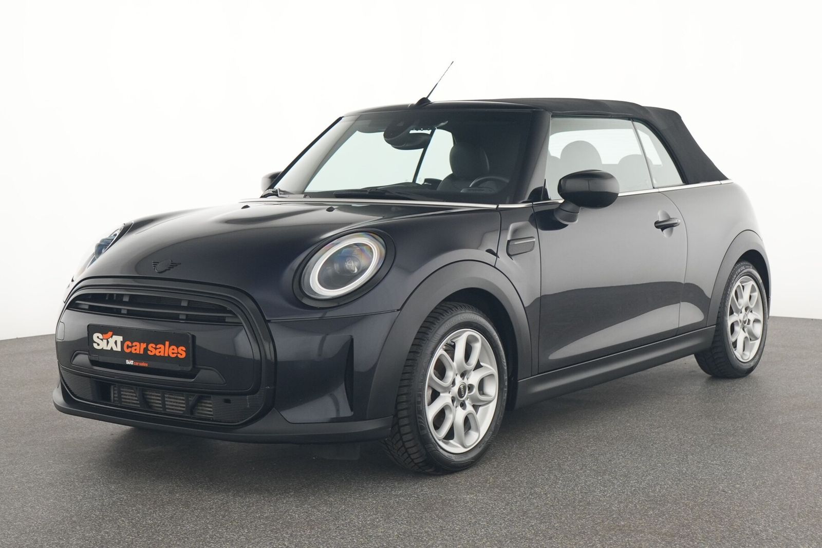 MINI Cooper Cab. Classic Trim - Samsaru's Car Outlet