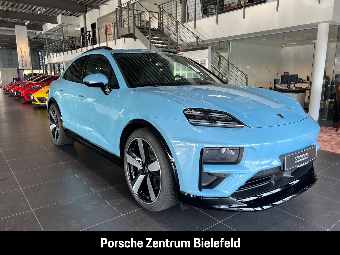Porsche Macan Turbo HA-Lenkung Head-Up Sitzbelüftung