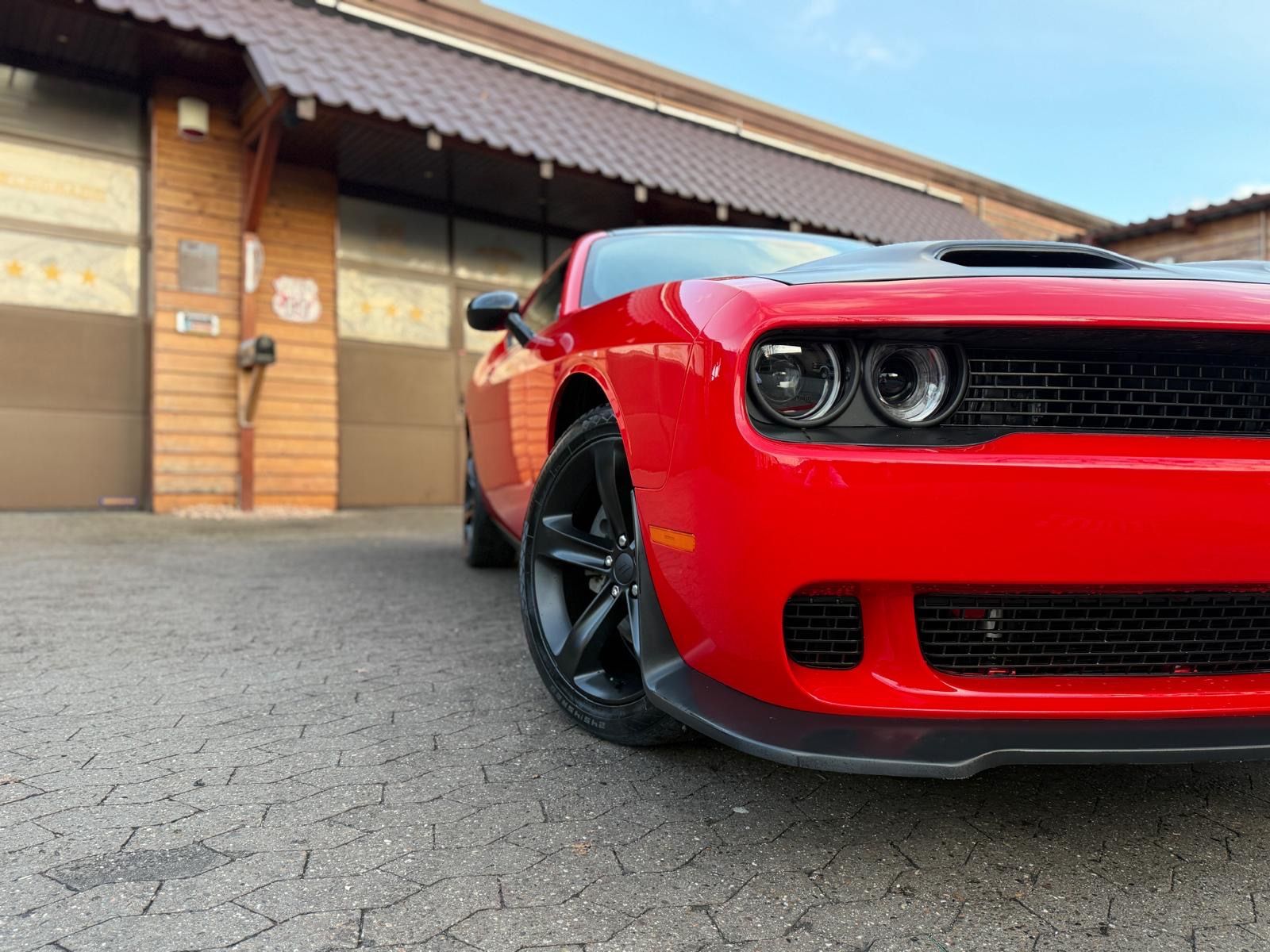 Dodge 5,7 V8*SRT KIT*LEDER*NAVI*KEYLESS*GARNTIE*SERVIC