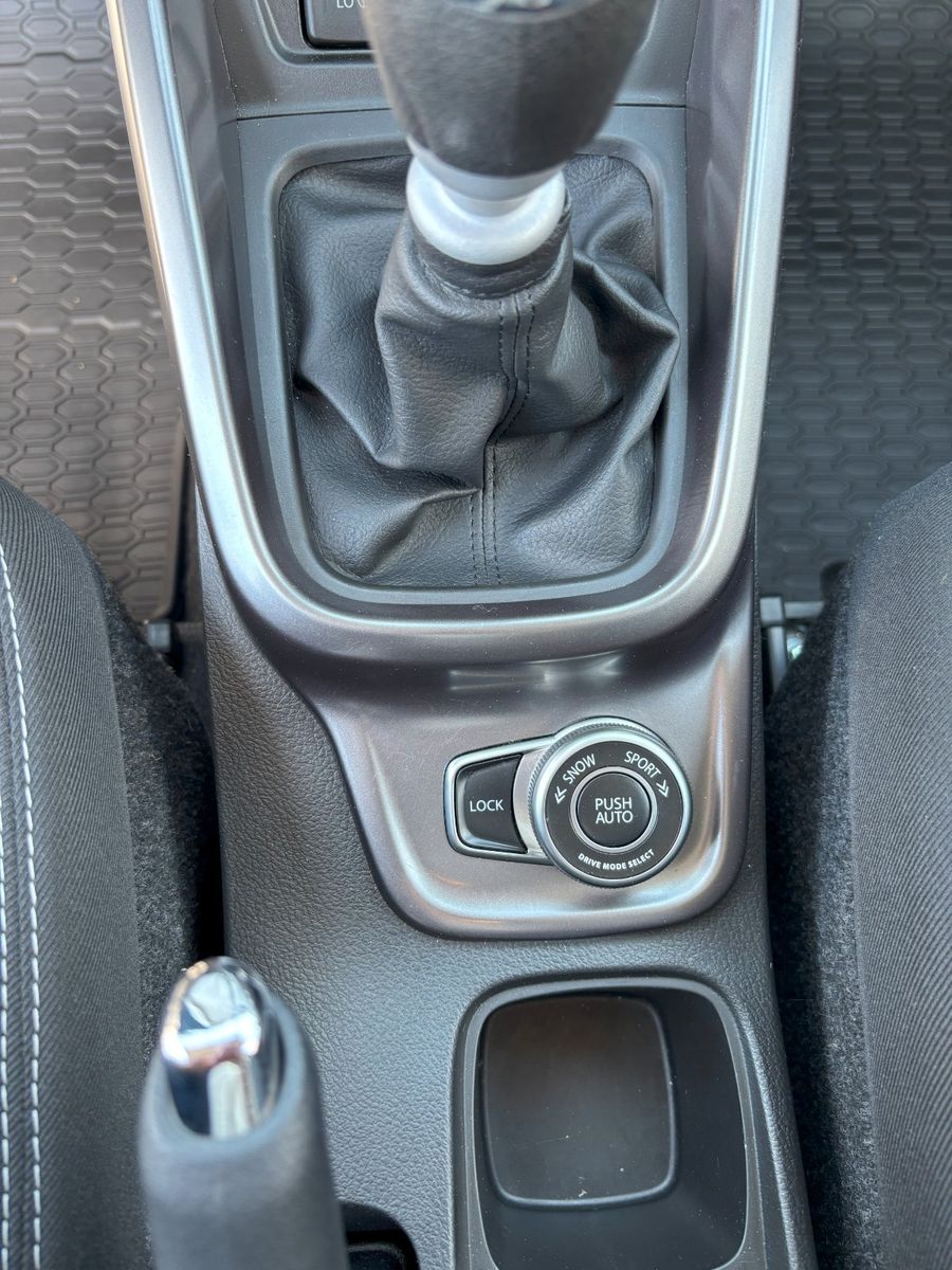 Suzuki Vitara 1.4 Mild-Hybrid 4x4 - Samsaru's Car Outlet
