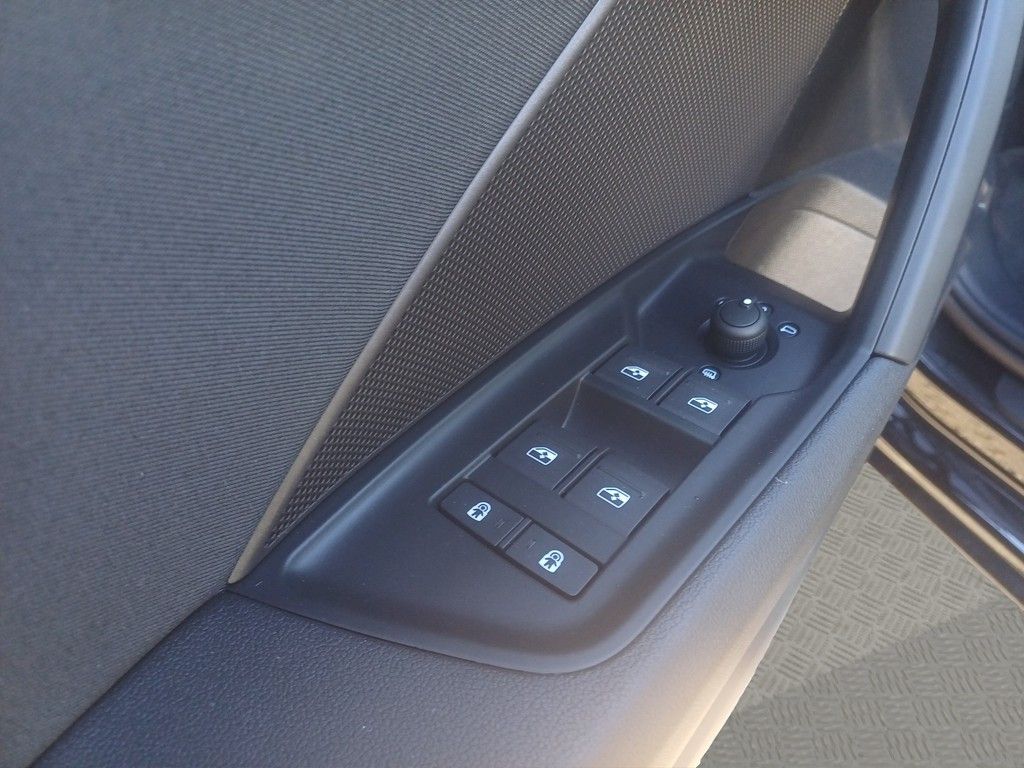 Audi A3 Lim. Advanced 35TFSI S-Tr SmartphoneInterface