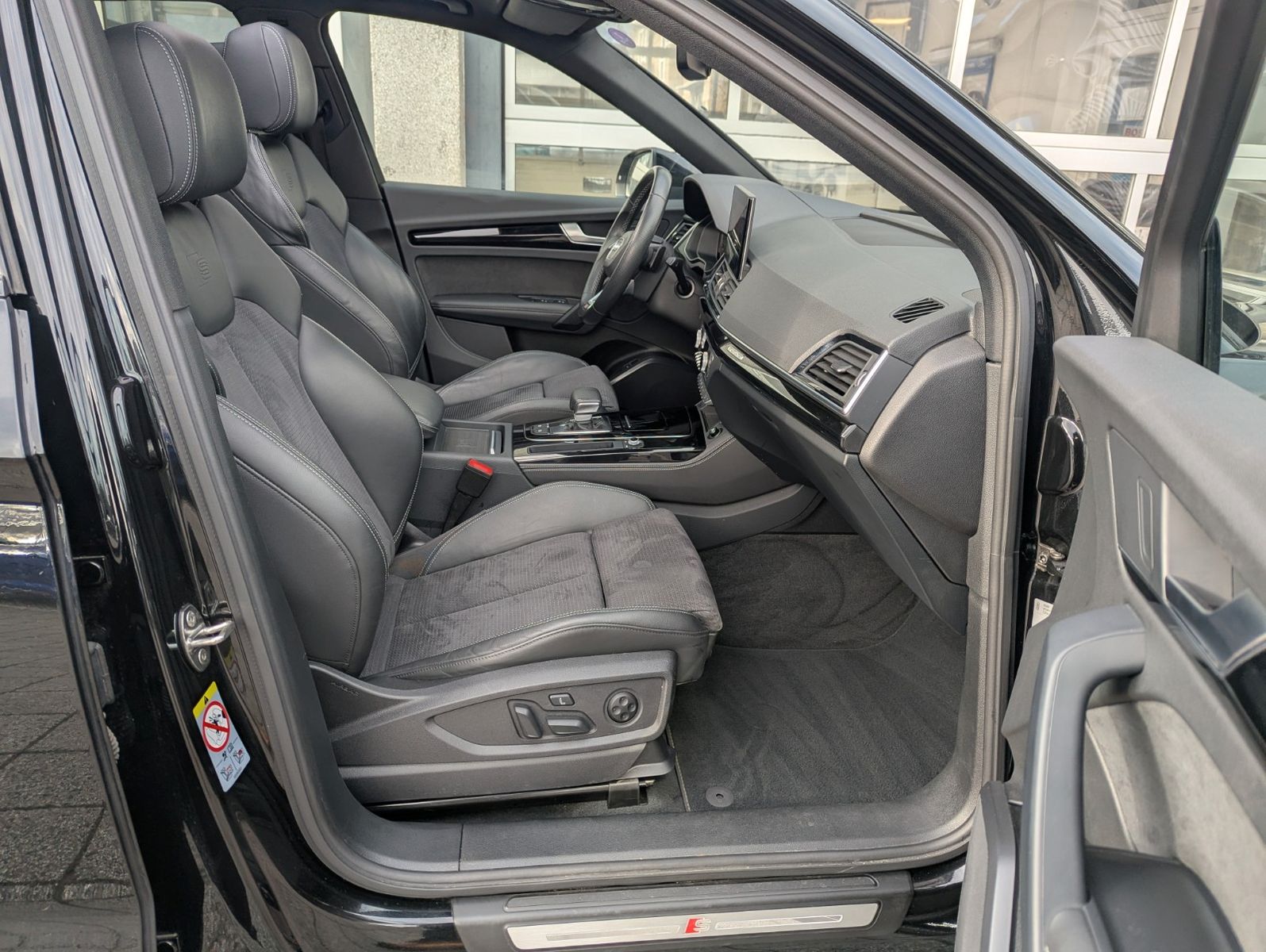 Audi Q5 40 TFSI quattro S line*Matrix*Optik*Luft*HuD*