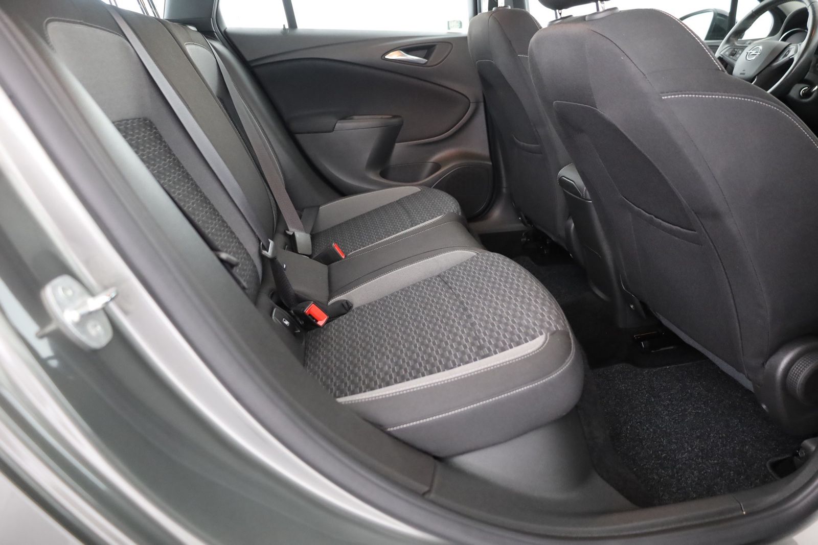 Opel Astra K ST 1.5 CDTI Aut. - Samsaru's Car Outlet