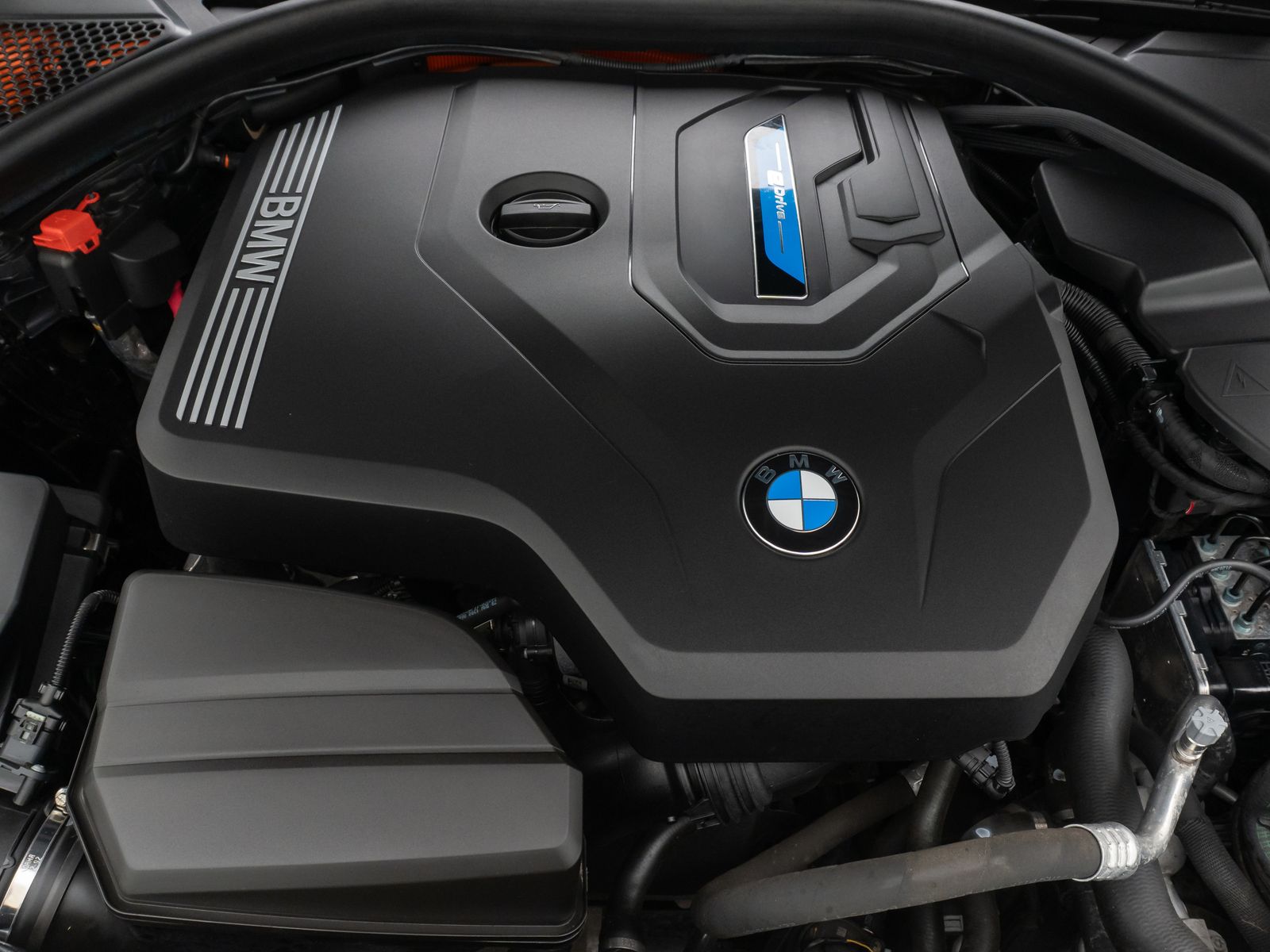 BMW 330e Sport Line - Samsaru's Car Outlet