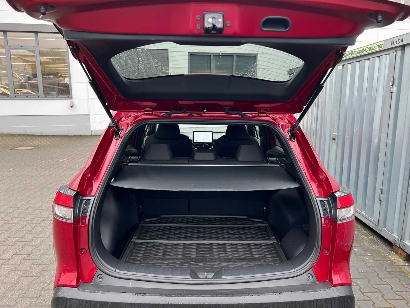 Toyota Corolla Cross Hybrid 2.0 VVT-i Team Deutschland