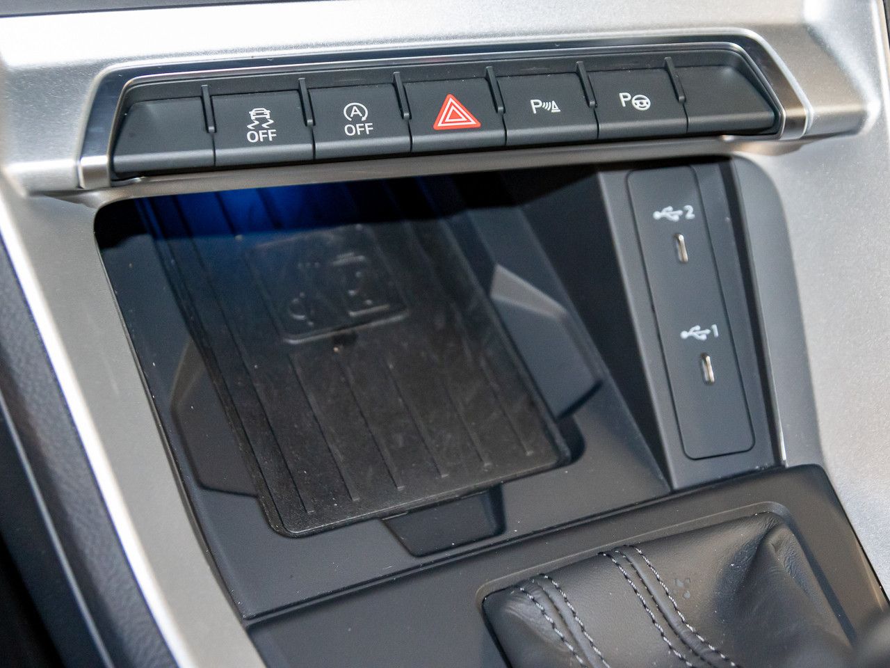 Audi Q3 40 TFSI quattro S tronic - Samsaru's Car Outlet