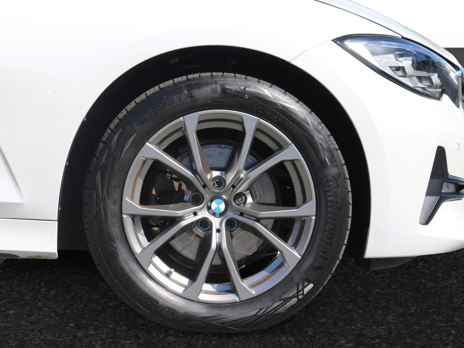 BMW 320d xDrive Limousine Sport Line DAB WLAN GSD