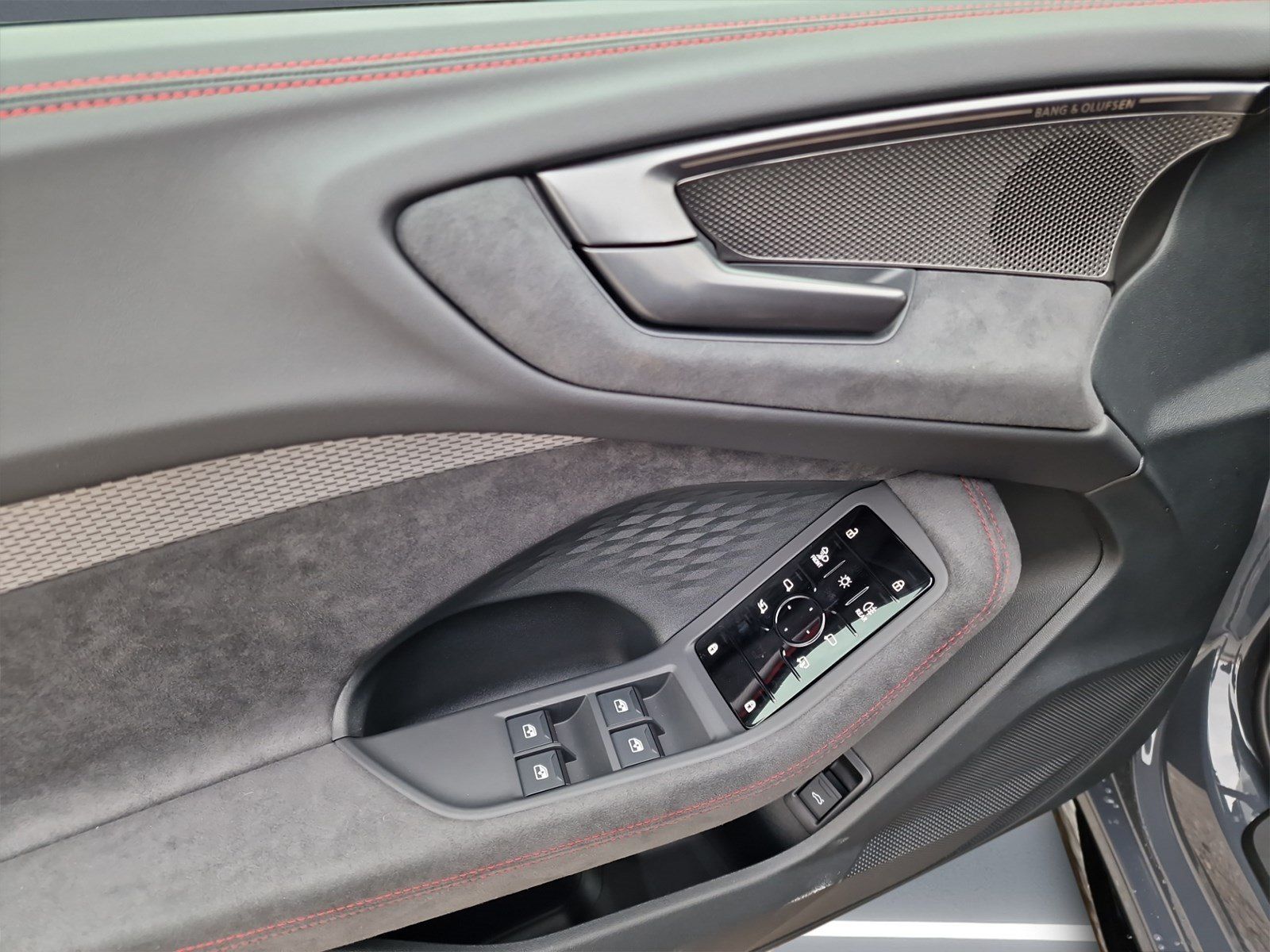 Audi A5 Avant TDI qu 2x S line B&O MATRIX AHK HuD KAM