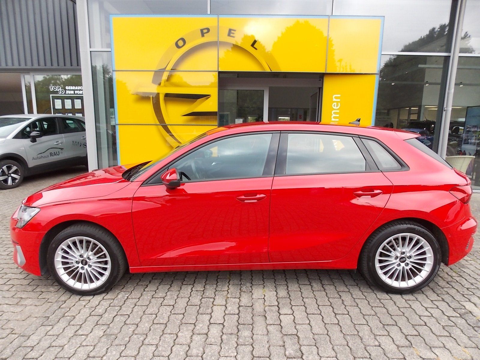 Audi A3 30 TFSI Sportback S tronic advanced